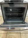 Frigidaire Used Electric Stove 220volts (40/50 AMP) 30inches {3 prong} 