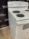 Ge Used Electric Stove 220volts (40/50 AMP) 30inches {3 prong} (White) 