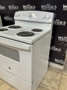 Ge Used Electric Stove 220volts (40/50 AMP) 30inches {3 prong} (White) 