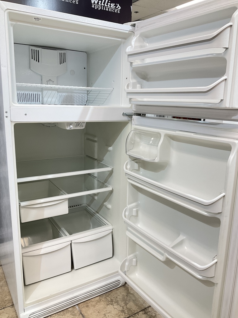 White Westinghouse Used Refrigerator Top and Bottom 30x65 1/2” (White) 