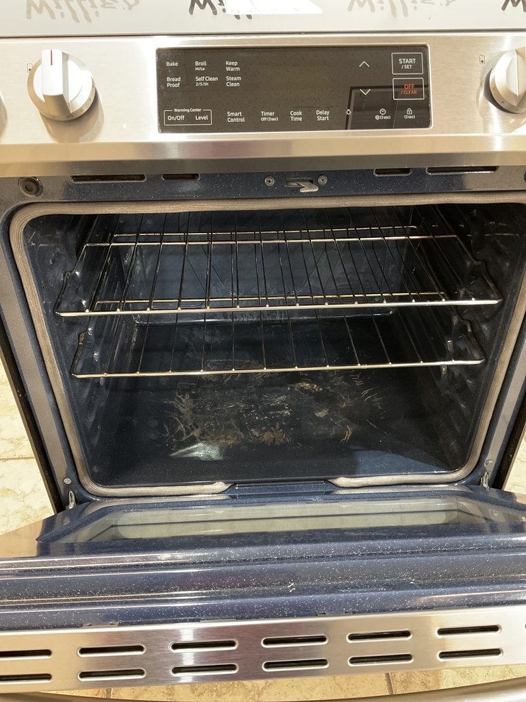 Samsung Used Electric Stove 220volts (40/50 AMP) 30inches {4 prong} (Stainless steel) 
