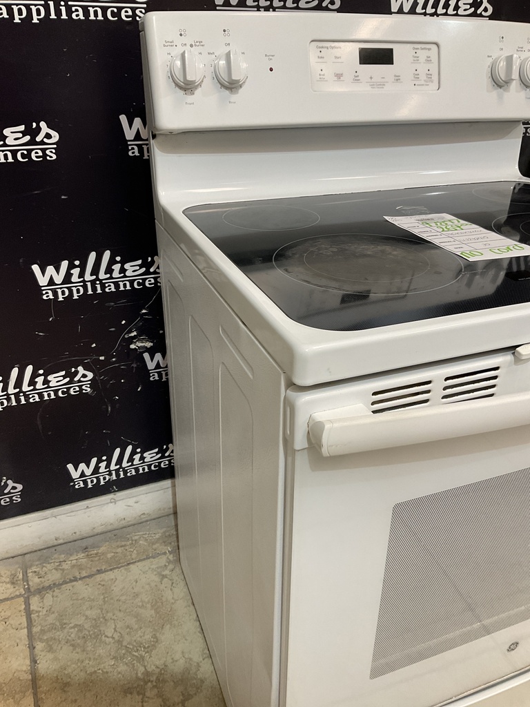 Ge Used Electric Stove 220volts (40/50 AMP) 30inches {no cord} (White) 
