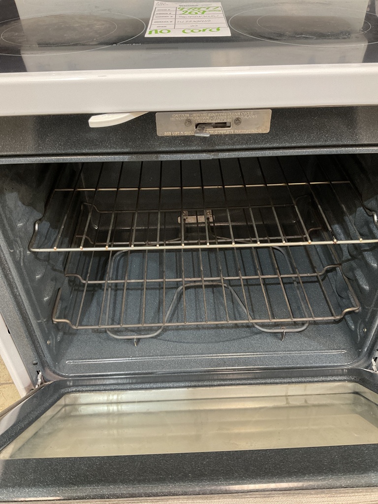 Ge Used Electric Stove 220volts (40/50 AMP) 30inches {no cord} (White) 