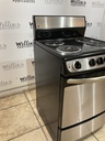Ge Used Electric Stove 220volts (40/50 AMP) 24inches {no cord} (Stainless steel) 