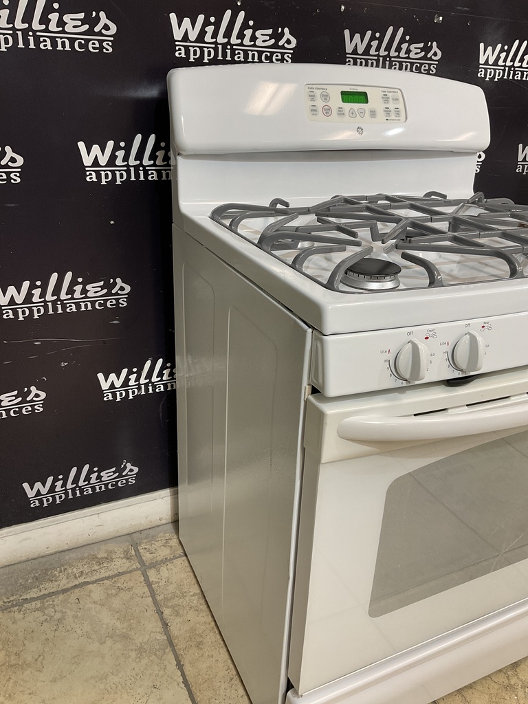 Ge Used Natural Gas Stove 30inches (White) 