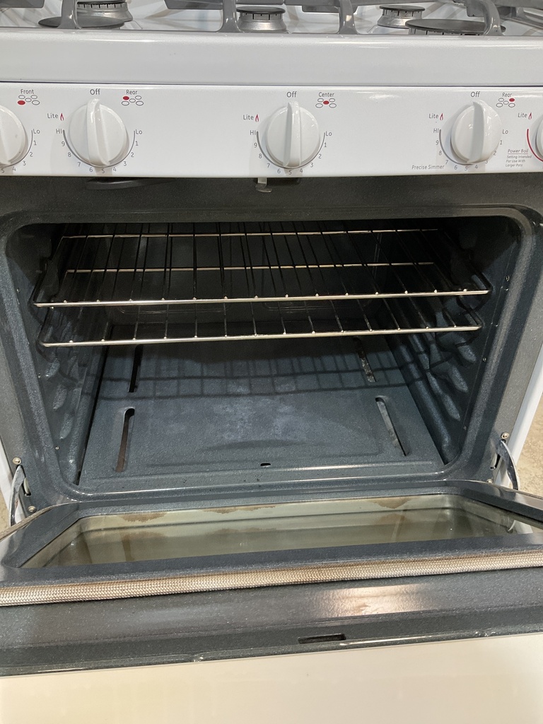 Ge Used Natural Gas Stove 30inches (White) 