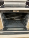 Ge Used Electric Stove 220volts (40/50 AMP) 30inches {4 prong} (White) 