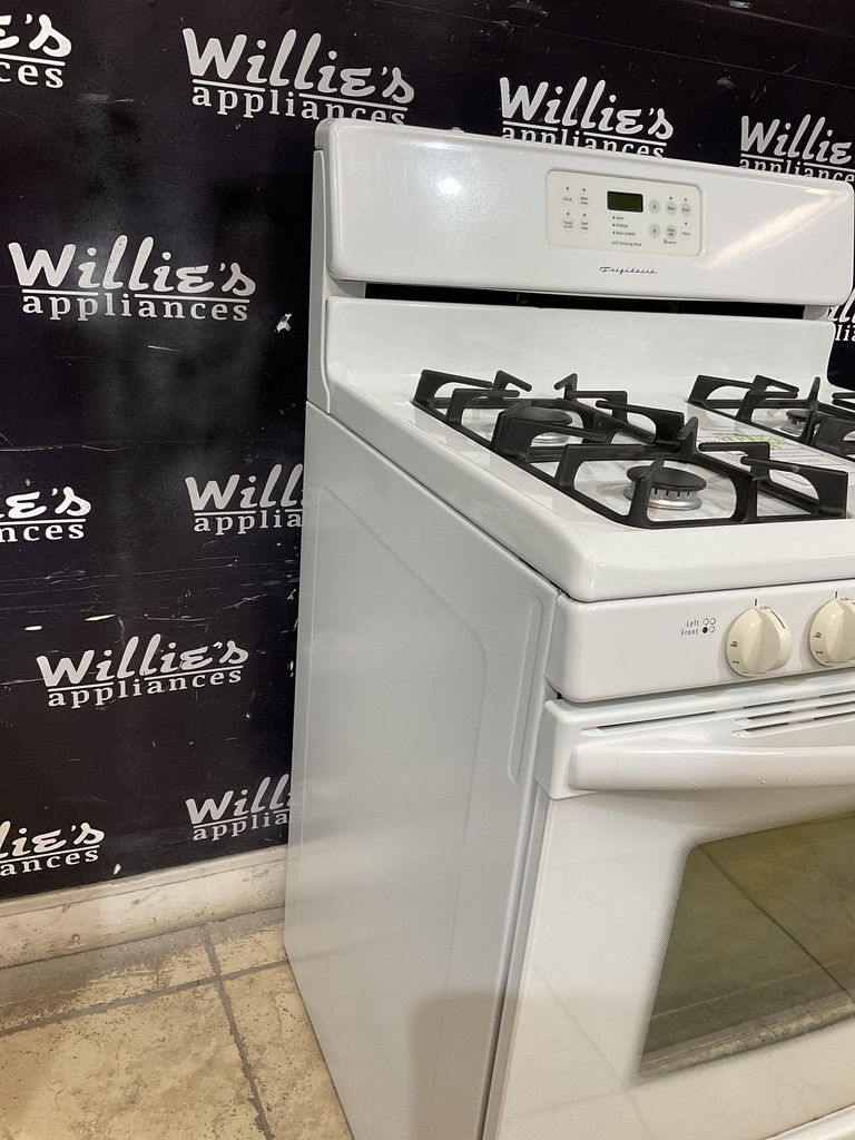 Frigidaire Used Natural Gas Stove 30inches (White) 