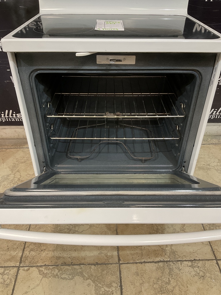 Ge Used Electric Stove 220volts (40/50 AMP) 30inches {3 prong} (White) 