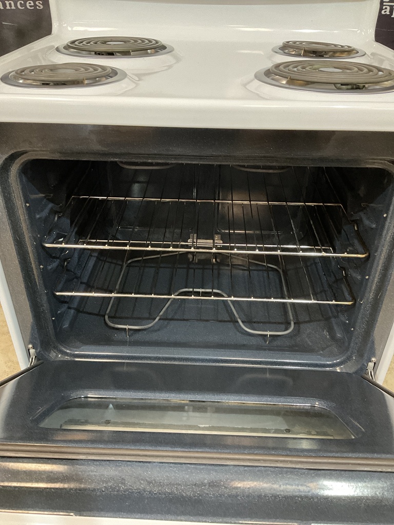 Ge Used Electric Stove 220volts (40/50 AMP) 30inches {no cord} (White) 