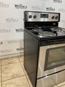 Whirlpool Used Electric Stove 220volts (40/50 AMP) 30inches {no cord} (Stainless Steel) 