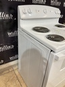 Ge Used Electric Stove 220volts (40/50 AMP) 30inches {no cord} (White) 