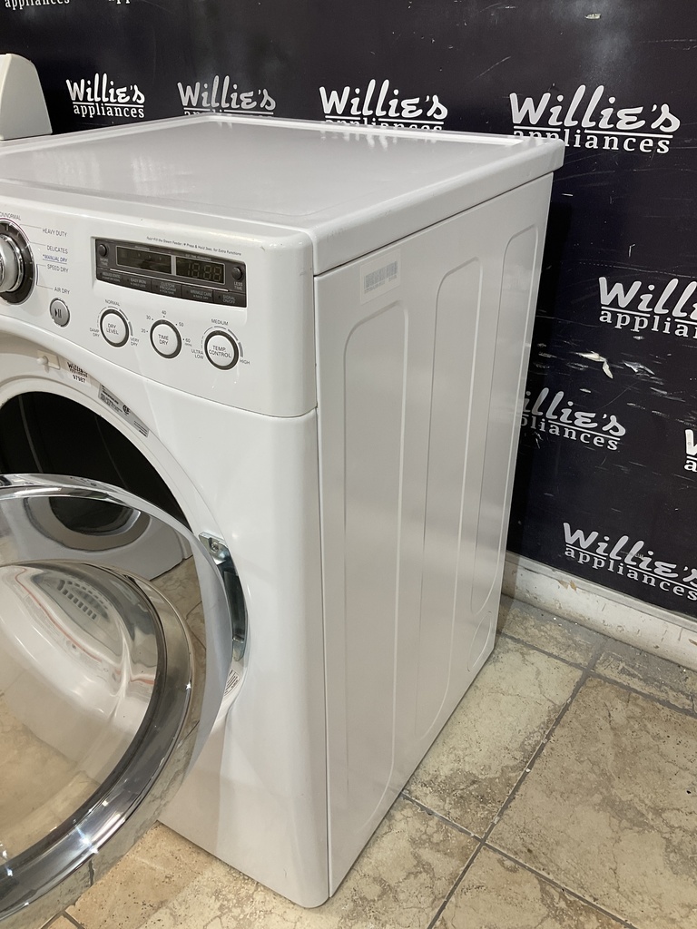 Lg Used Electric Dryer 220volts (30 AMP) 27inches {3 prong} (White) 