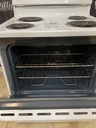 Ge Used Electric Stove 220volts (40/50 AMP) 30inches {4 prong} (White) 
