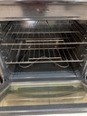 Frigidaire Used Electric Stove 220volts (40/50 AMP) 30inches {4 prong} 