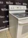 Ge Used Electric Stove 220volts (40/50 AMP) 30inches {no cord} (White) 