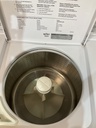 Amana Used Washer Top-load 25 1/2” (White) 