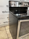 Whirlpool Used Electric Stove 220volts (40/50 AMP) 30inches {4 prong} (Black) 