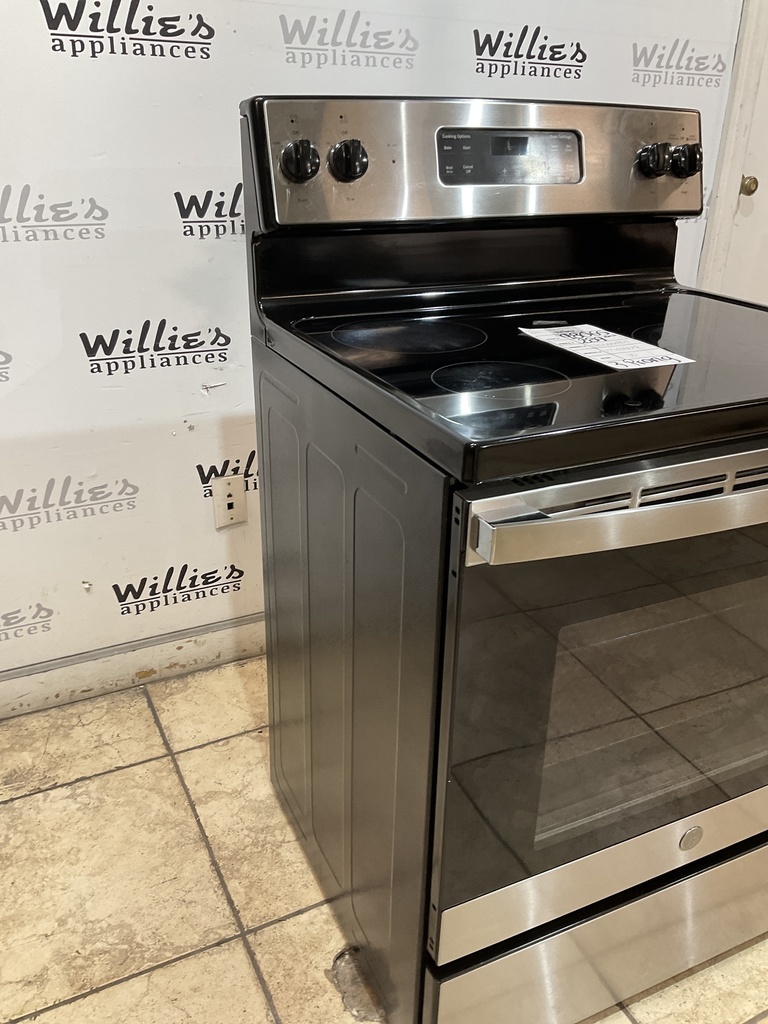 Ge Used Electric Stove 220volts (40/50 AMP) 30inches {3 prong} (Stainless Steel)