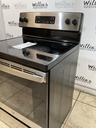 Ge Used Electric Stove 220volts (40/50 AMP) 30inches {3 prong} (Stainless Steel)