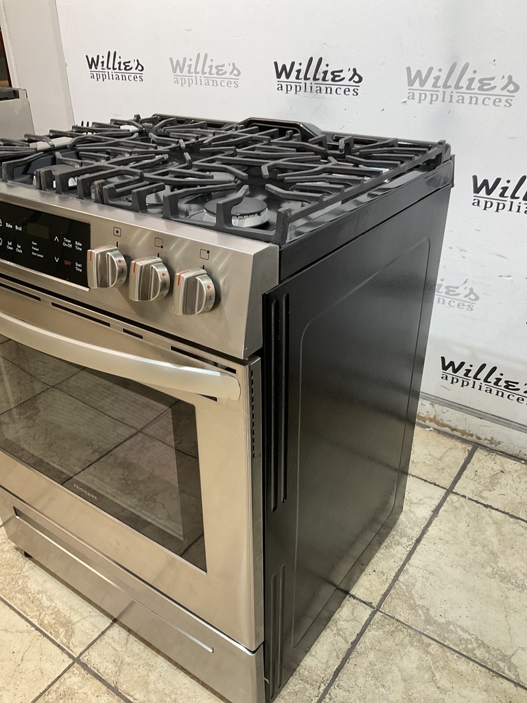 Frigidaire Used Natural Gas Stove 30inches (Stainless Steel) 