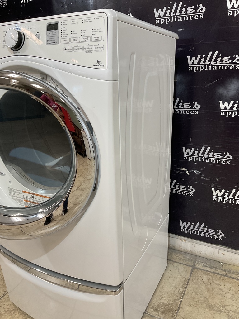 Whirlpool Used Electric Dryer 220volts (30 AMP) 27inches (White) 