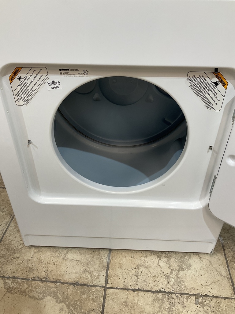 Kenmore Used Electric Dryer 220volts (30 AMP) 29inches {3 prong} 