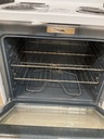 Ge Used Electric Stove 220volts (40/50 AMP) 30inches {4 prong} (White) 