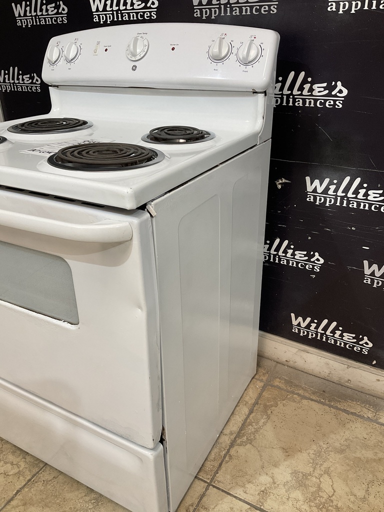 Ge Used Electric Stove 220volts (40/50 AMP) 30inches {no cord} (White) 