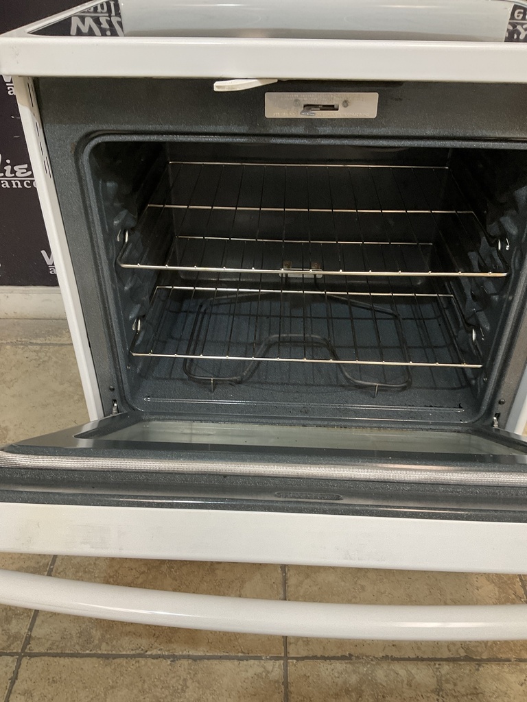 Ge Used Electric Stove 30inches {3 prong} (White)
