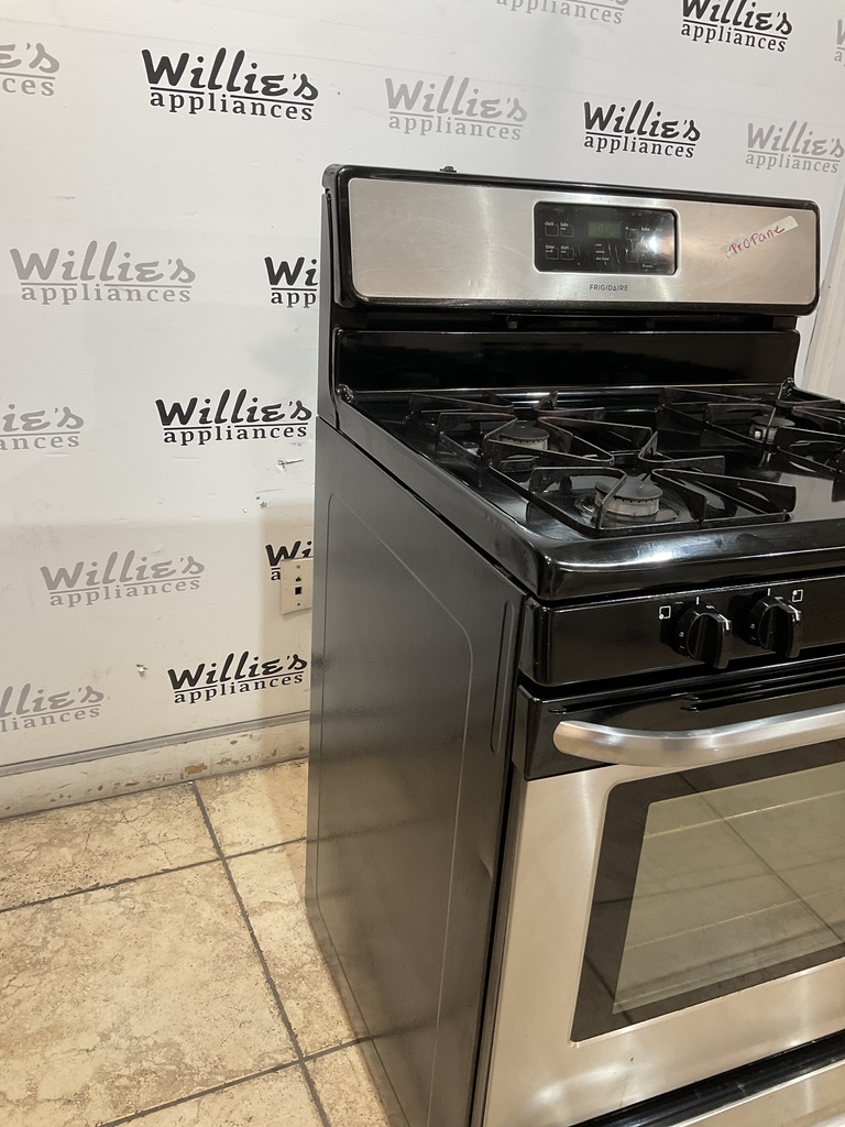 Frigidaire Used Gas Propane Stove 30inches (Stainless Steel)