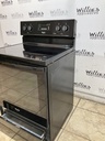 Whirlpool Used Electric Stove 220volts (40/50 AMP) 30inches {no cord} 
