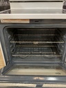 Whirlpool Used Electric Stove 220volts (40/50 AMP) 30inches {no cord} (White) 