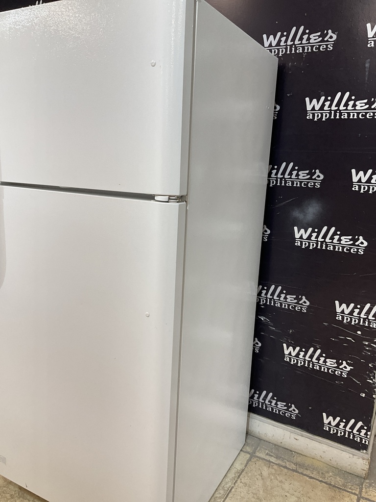 Kenmore Used Refrigerator Top and Bottom 30x66 (White) 