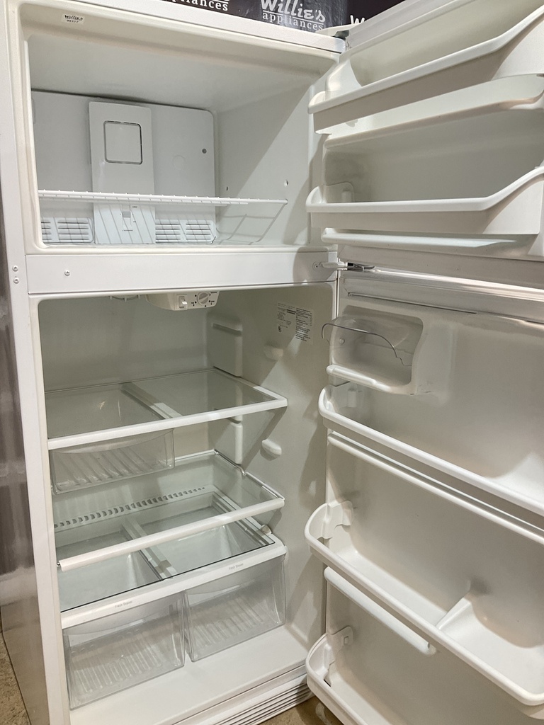 Frigidaire Used Top and Bottom 30x65 1/2” (White) 