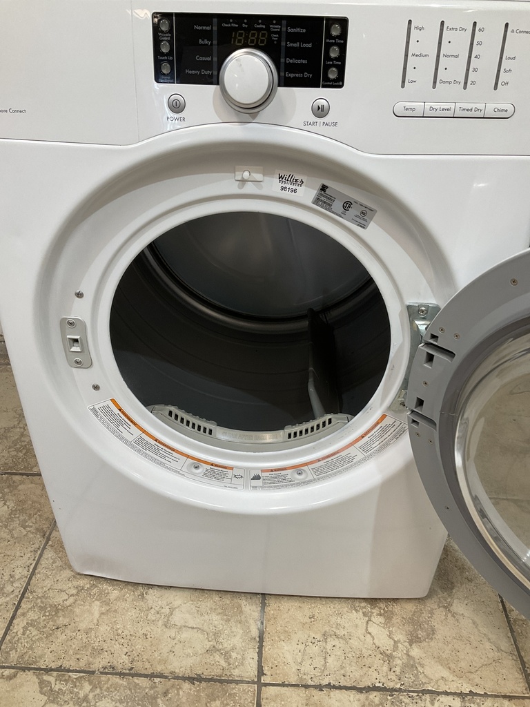 Kenmore Used Electric Dryer 220volts (30AMP) 27inches {4 prong} (White) 