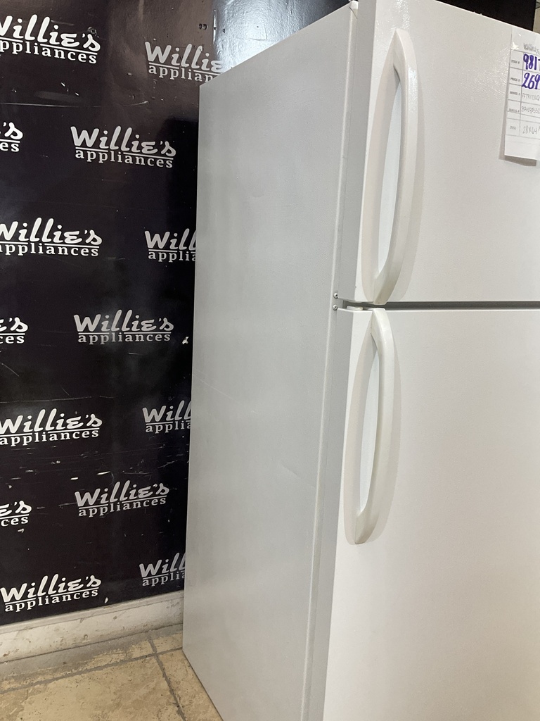 Frigidaire Used Refrigerator Top and Bottom 28x64 1/2” (White) 