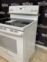 Ge Used Electric Stove 220volts (40/50 AMP) 30inches {3 prong} (White) 
