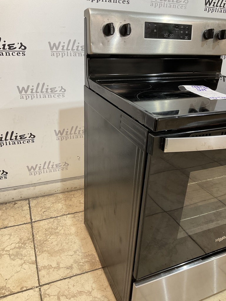 Whirlpool Used Electric Stove 220volts (40/50 AMP) 30inches {no cord} 