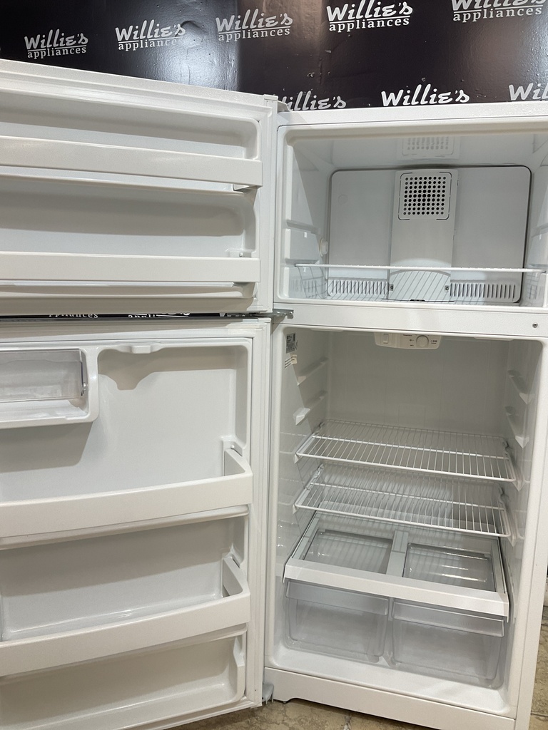 Hotpoint Used Refrigerator Top and Bottom 28x61 1/2” (White) 