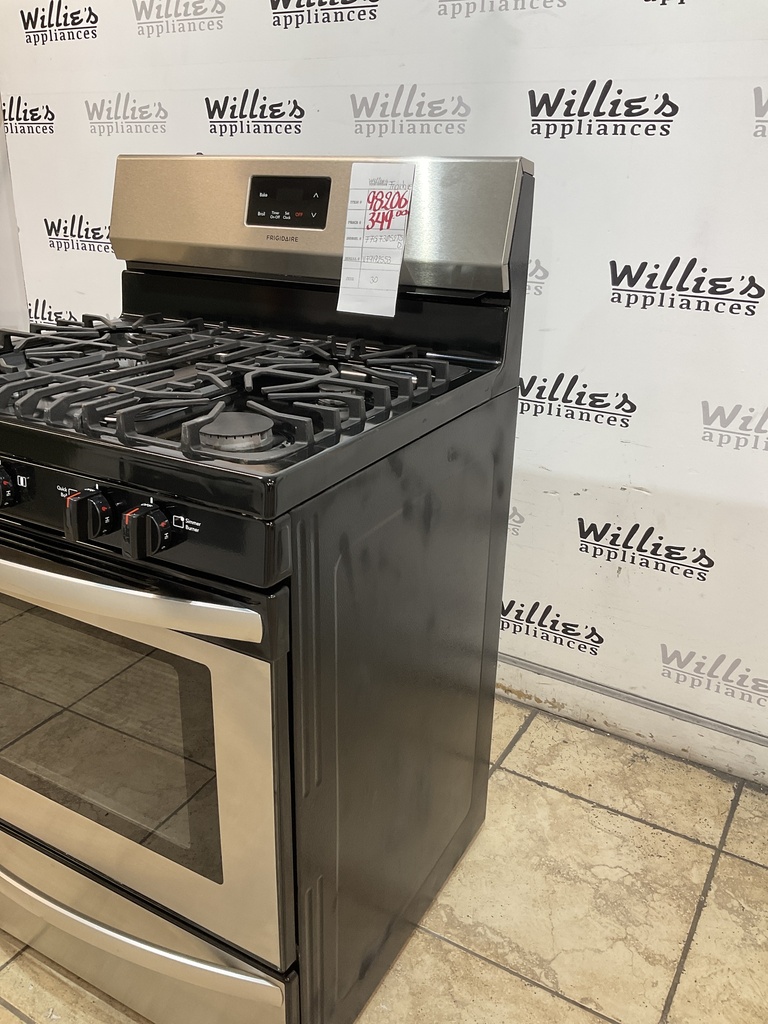 Frigidaire Used Natural Gas Stove 30inches (Stainless Steel) 