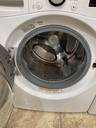 Lg Used Electric Set Washer/Dryer Frobt-load 27inches 220volts (30 AMP) 27inches {no cord} (White) 