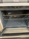 Ge Used Electric Stove 220volts (40/50 AMP) 30inches {4 prong} (White) 