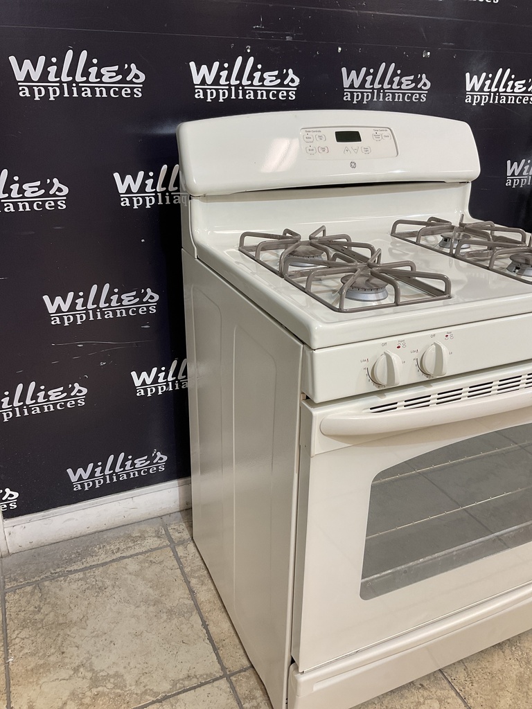 Ge Used Natural Gas Stove 30inches (Bisque) 