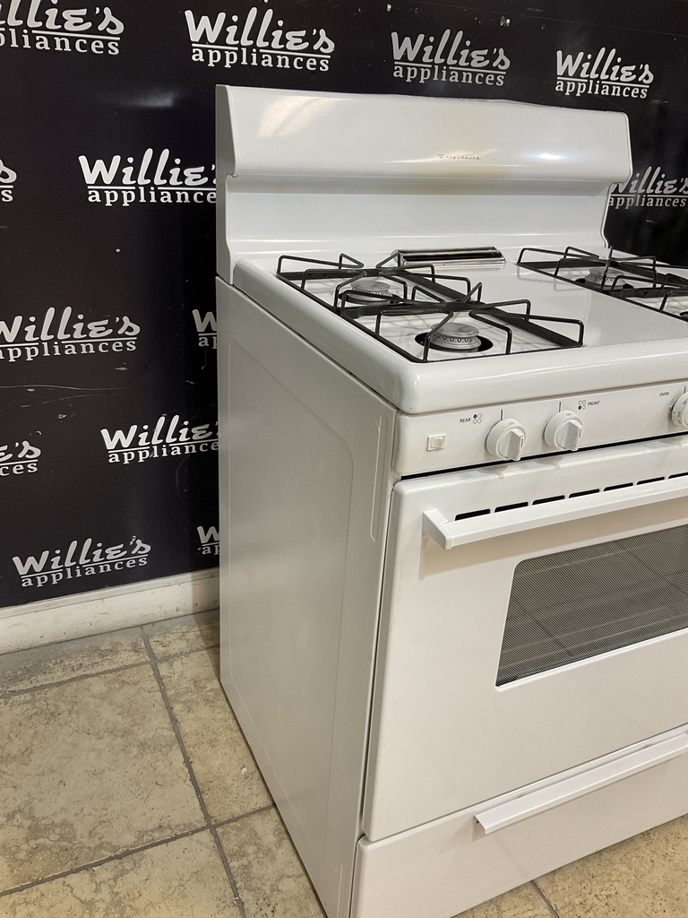 Frigidaire Used Natural Gas Stove 30inches (White) 