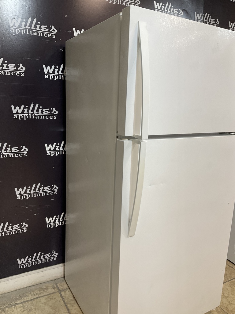 Kenmore Used Refrigerator Top and Bottom 30x65 1/2” (White)