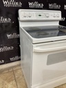 Ge Used Electric Stove 220volts (40/50 AMP) 30inches {no cord} (White) 