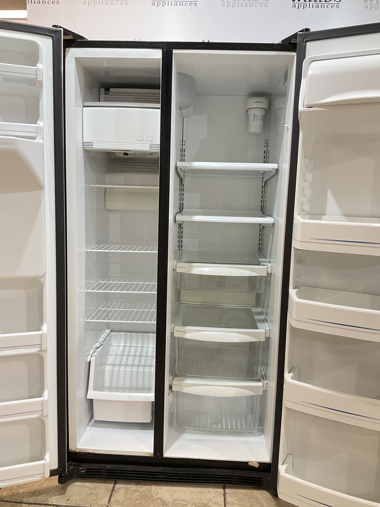 Hotpoint Used Refrigerator Side by Side 36x68 1/2’ (Stainless Steel) 