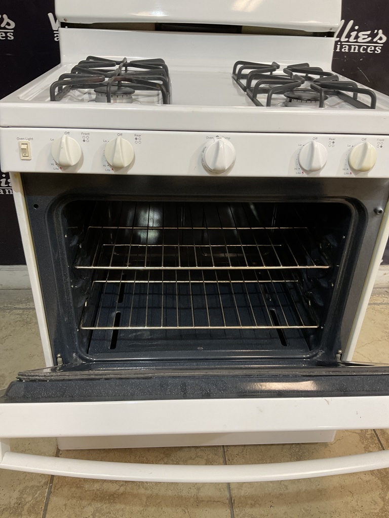 Ge Used Natural Gas Stove 30inches. (white)