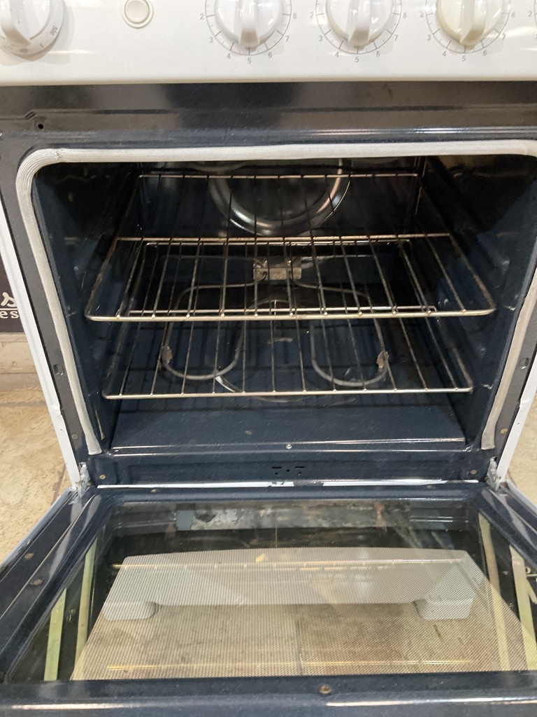 Hotpoint Used Electric Stove 220volts (40/50 AMP) 24inches {4 prong} (White) 